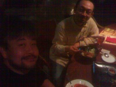 小樽倉庫No.1にて、ハタケヤマ氏と。長谷川ライブの合間で。 小樽倉庫No.1にて、ハタケヤマ氏と。長谷川ライブの合間で。