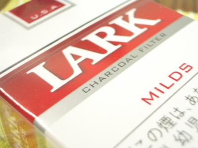 愛煙家って程じゃ、ない。