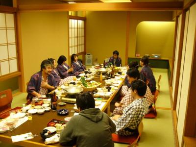 美味しいお料理にハナシも弾む？（ボクだけ？）