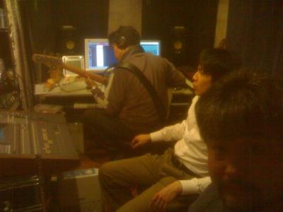 丘珠、大塚氏のプライベートスタジオ。Ｈｉｄｅ－ｃ．１ｓｔミニアルバムのレコーディング。