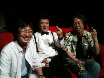 まこと（中央）、オツカレさま。(^^)