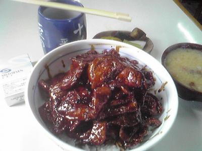創業80年帯広味処新橋の名物豚丼「スペシャル」